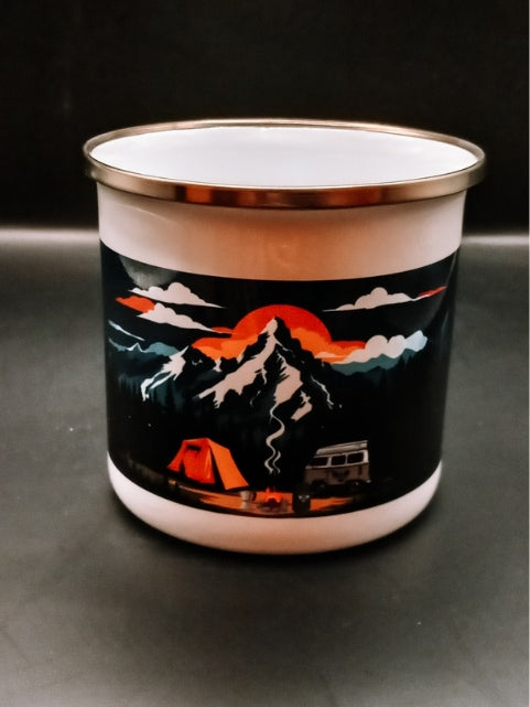 Emaille Becher "In Bayern Dahoam"